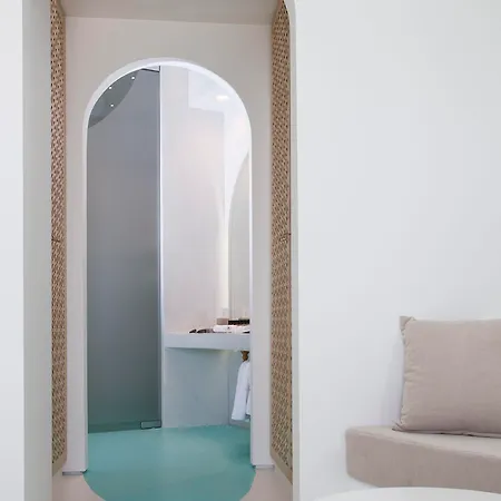 Andronikos Santorini Hotel